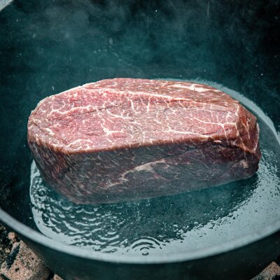 Wagyu-F1 Bug Braten